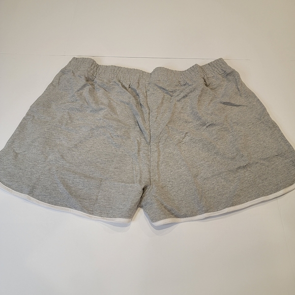 PSK COLLECTIVE Dolphin-Hem Shorts Curved Hem Varsity Plus Size 3X NWT! - Picture 14 of 14